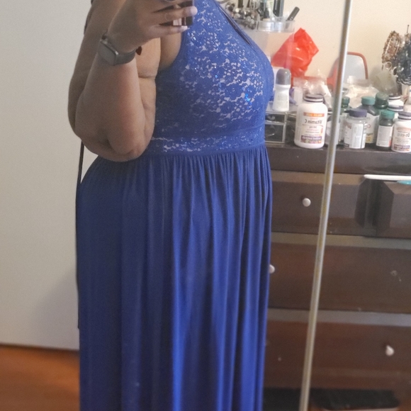 Laura Plus Lace and Sequin Navy Blue Maxi Floor Length Dress - Size 20 - Picture 9 of 13